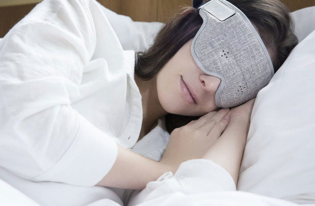 LUUNA: Smart Real-Time Music Creating Sleep Mask